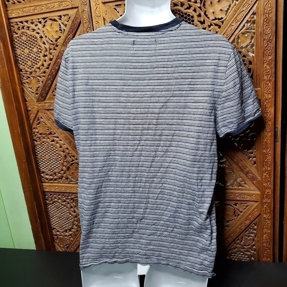 Original Penguin Men Striped T Shirt Size XL Blue White - Picture 2 of 9